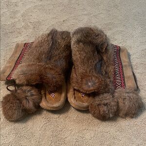 🤎Vintage Fur Trim Muk Luk Moccasin Boots in Brown🤎
